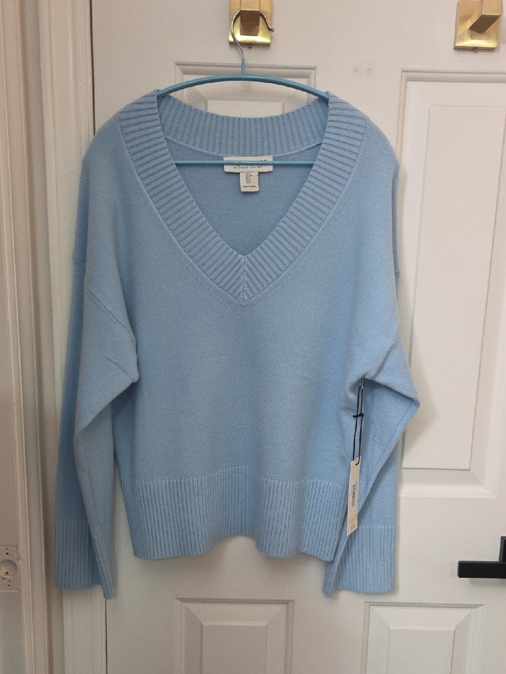 Rachel Zoe Pastel Blue V-Neck Pullover Sweater